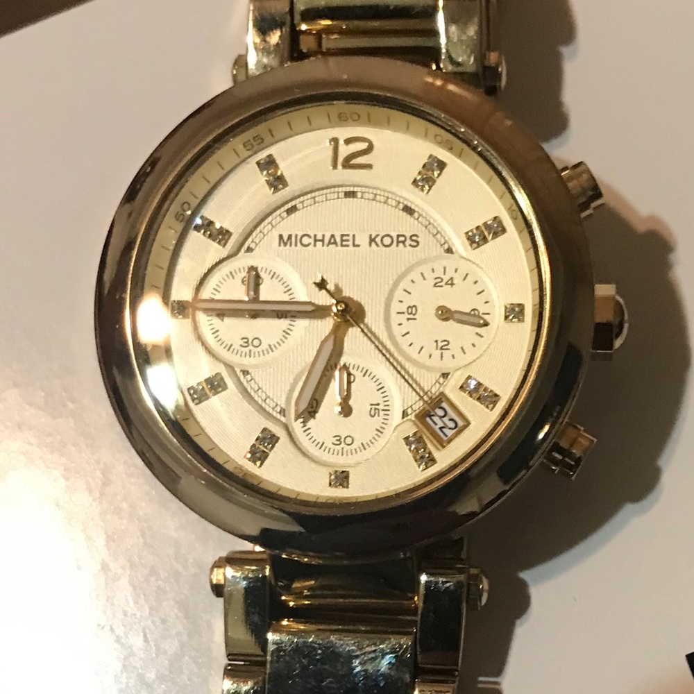 Michael kors gold watch